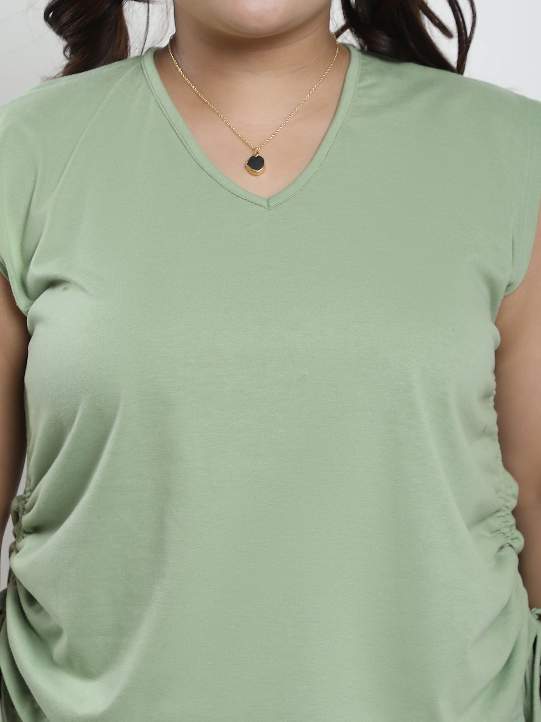 Juicy Jungle Tee : Sage Green Color